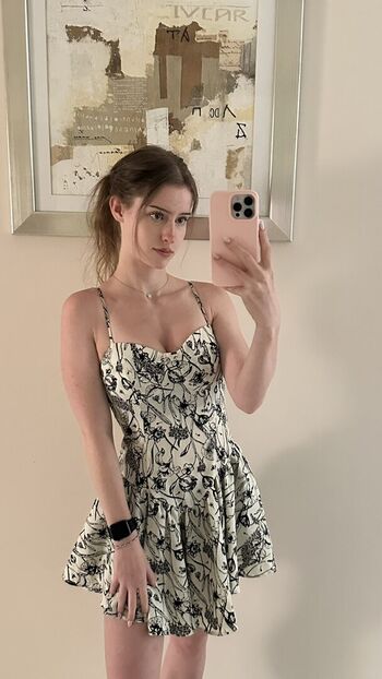 Full leaked Mira private onlyfans photo
