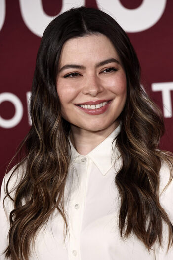 Miranda Cosgrove