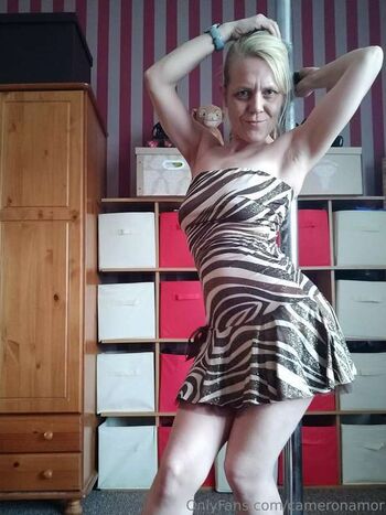 Miss Cameron Amor Xxx