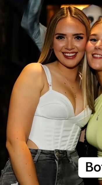 Full leaked Miss j x private onlyfans photo