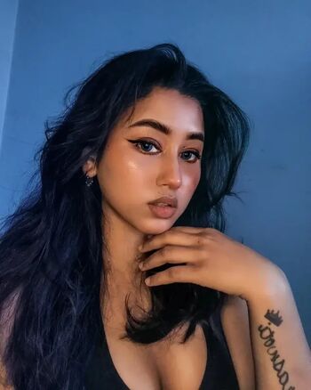 Full leaked Miss mahat private onlyfans photo
