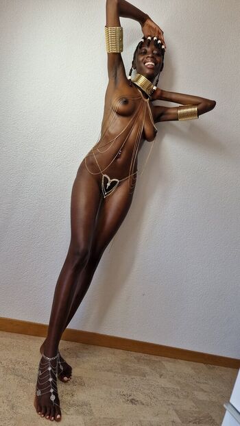 Full leaked Missblackreey private onlyfans photo