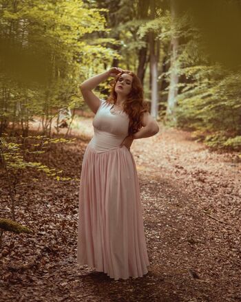 Full leaked Missdeadlyred private onlyfans photo