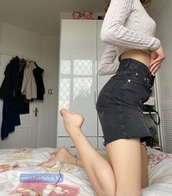 Full leaked Missfeetpics private onlyfans photo