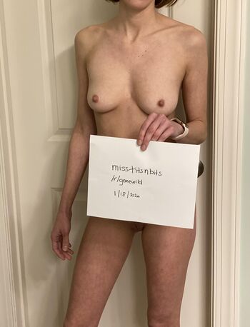 Full leaked Misstitsnbits private onlyfans photo