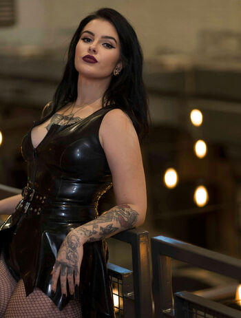 Full leaked Mistress nikole private onlyfans photo