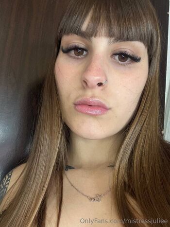 mistressjuliee
