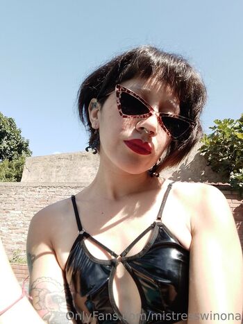 Full leaked Mistresswinona private onlyfans photo