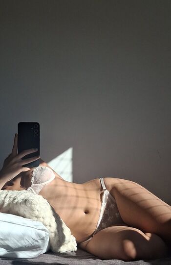Full leaked Miwulore private onlyfans photo