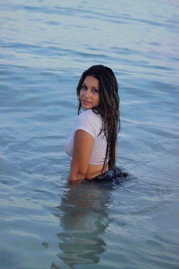 Full leaked Miyaraibaby private onlyfans photo