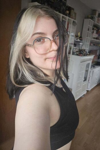 Full leaked Mlglauch private onlyfans photo