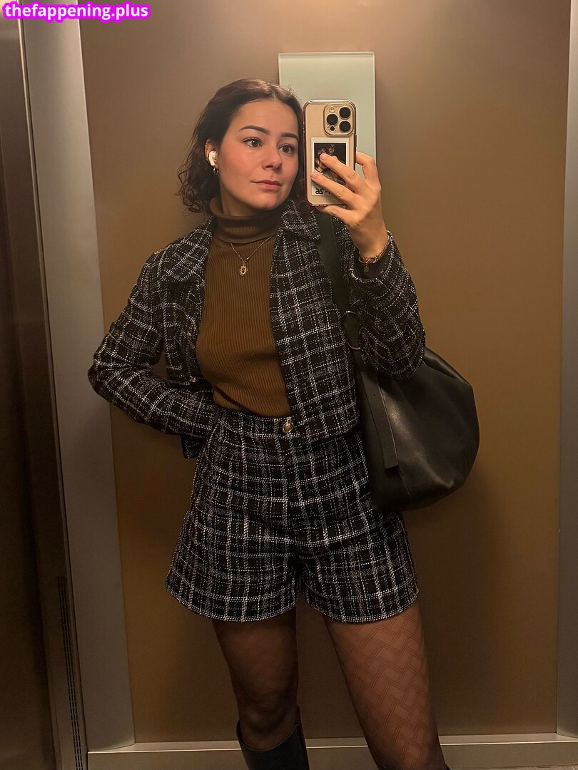 Mme Brtzl / malvinou Çıplak OnlyFans Fotoğrafı #9
