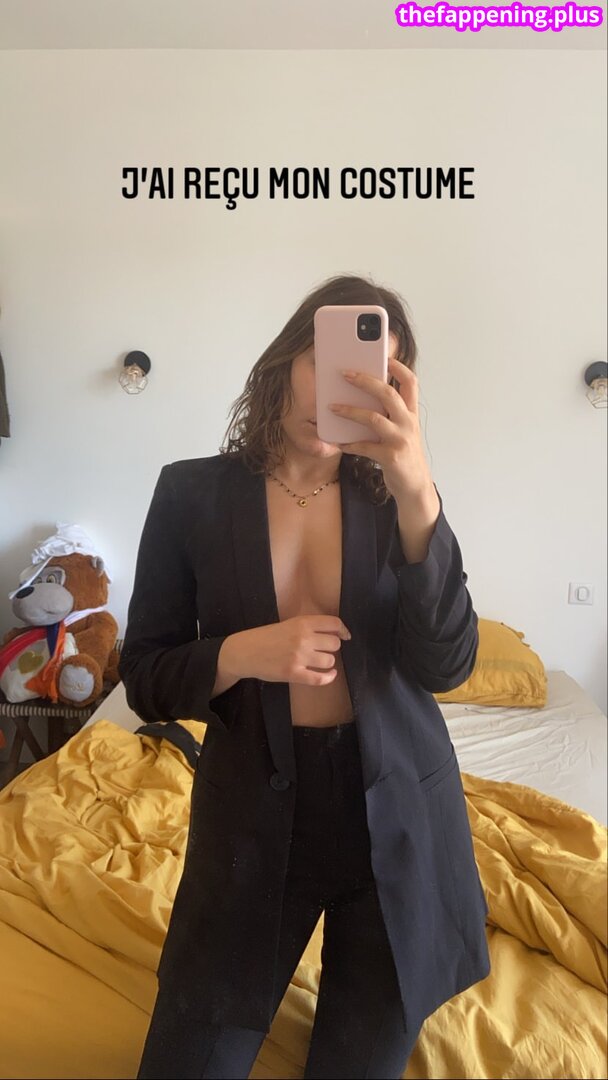Mme Brtzl / malvinou Foto OnlyFans Nua #25