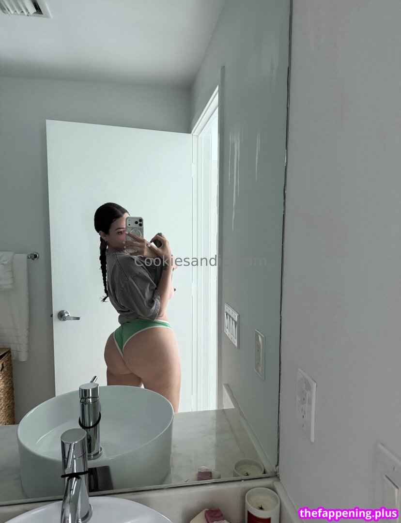 mmilkmarieee / therealcookieee_ Фото оголеного OnlyFans #8