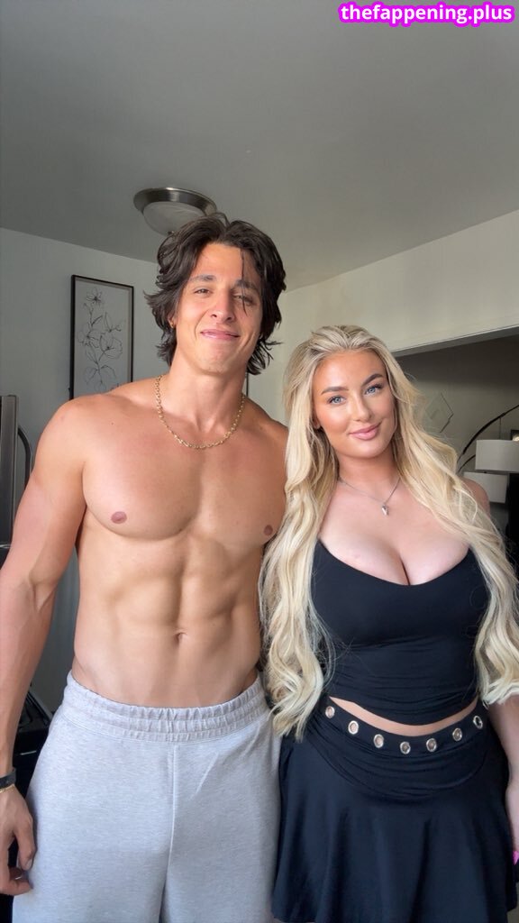 Mmisssophiaisabella / Sophia Smith / sisabellaa 누드 OnlyFans 사진 #15