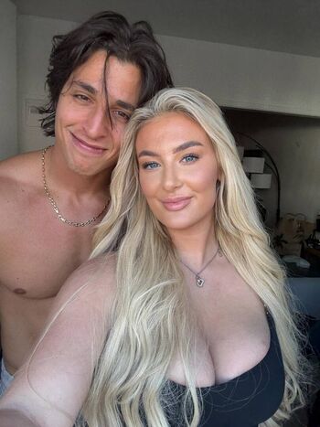 Full leaked Mmisssophiaisabella private onlyfans photo
