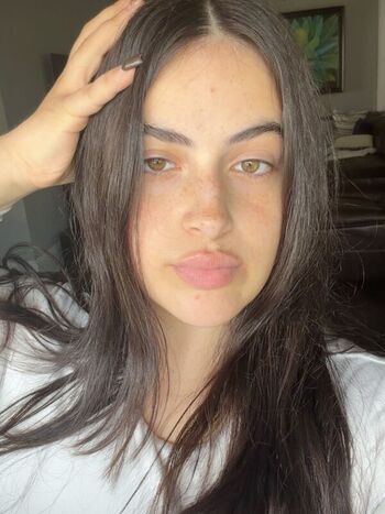 Full leaked Mmmariiis private onlyfans photo