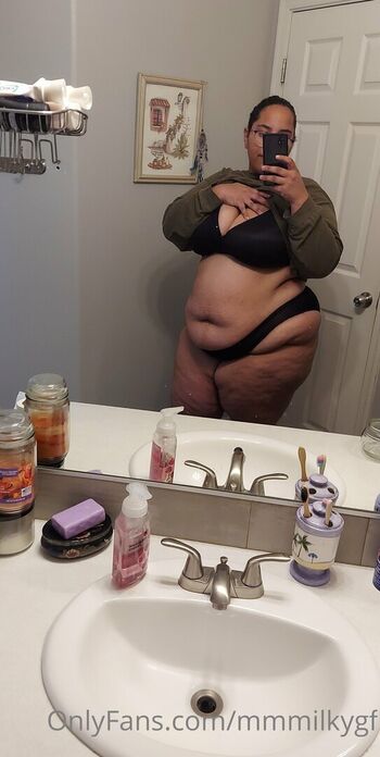 Full leaked Mmmilkygf private onlyfans photo