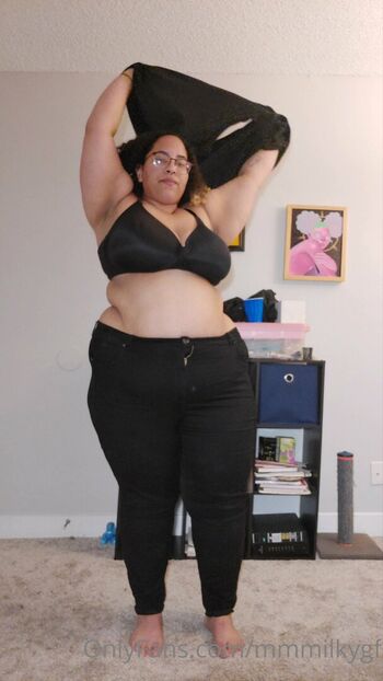 Full leaked Mmmilkygf private onlyfans photo