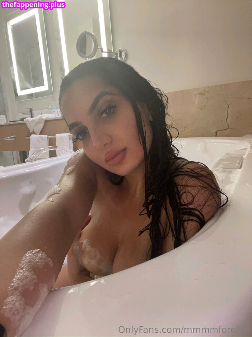 mmmmforeign Foto OnlyFans Nuda #10