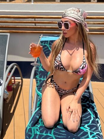 Full leaked Mnmonte private onlyfans photo
