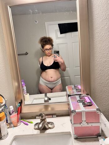 Full leaked Mo monroe private onlyfans photo