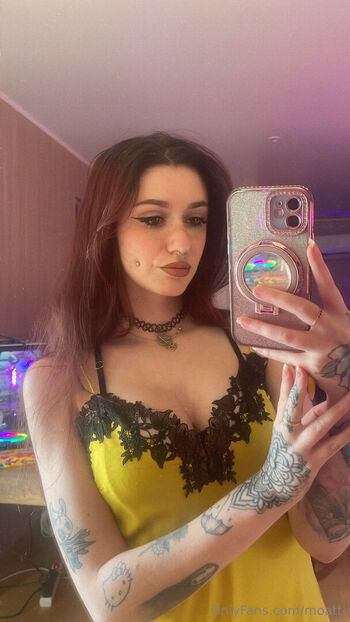 Full leaked Moatti private onlyfans photo