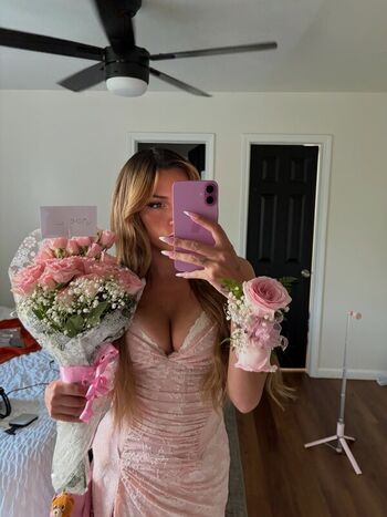 Full leaked Mole private onlyfans photo