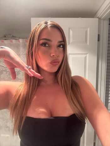 Full leaked Picky vicky/ private onlyfans photo