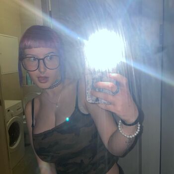 Full leaked Molli private onlyfans photo