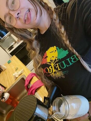 Full leaked Mollie piper private onlyfans photo