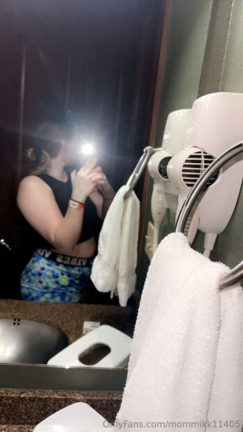 mommikk11405