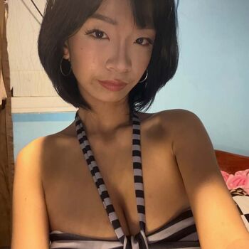 Full leaked Mommshiee private onlyfans photo