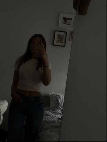 Full leaked Mommygirl private onlyfans photo