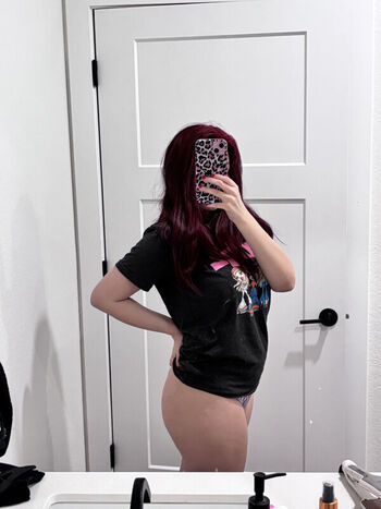 Full leaked Mommymilkersrose private onlyfans photo