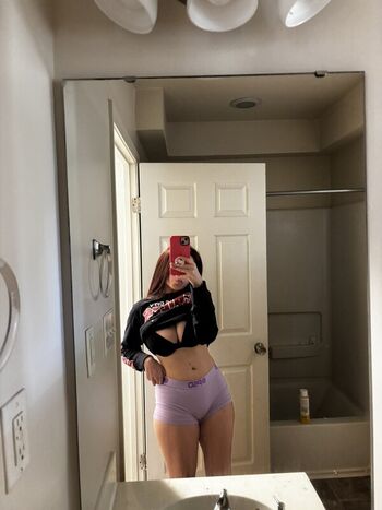 Full leaked Mommymilkersrose private onlyfans photo