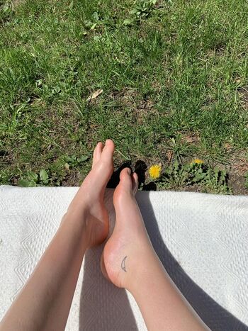 Full leaked Momolit private onlyfans photo