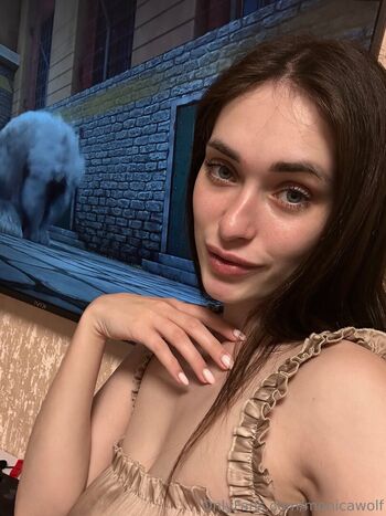 monicawolf