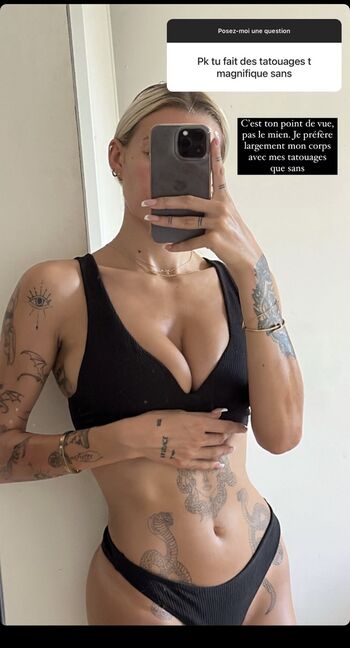 Full leaked Montaine mounet private onlyfans photo