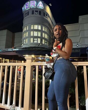 Full leaked Mookie loved private onlyfans photo