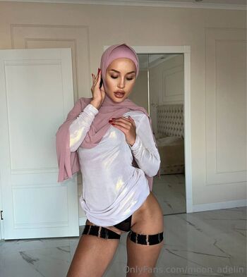 Full leaked Moon adelin page private onlyfans photo