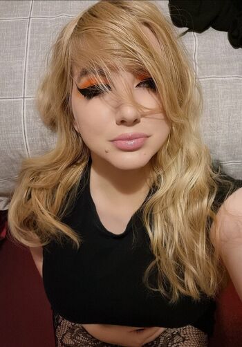 Full leaked Moon dragon private onlyfans photo