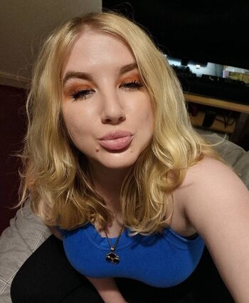 Full leaked Moon dragon private onlyfans photo