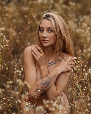 Full leaked Moonse elena private onlyfans photo