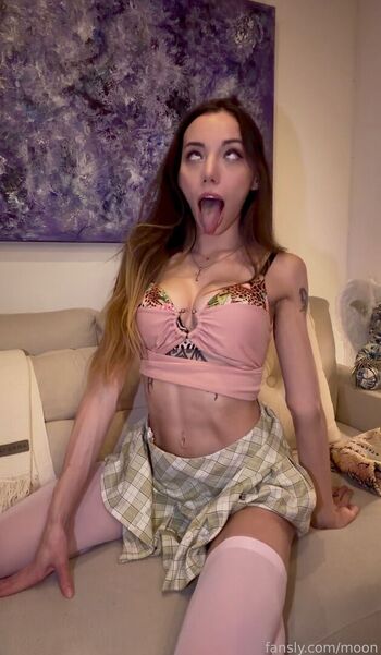 moonstreuxx