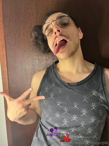 mrredandmrspurple