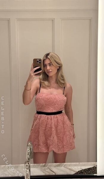 Full leaked Mrs bella private onlyfans photo