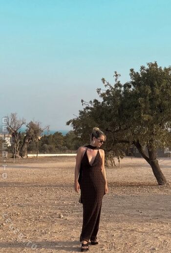 Full leaked Mrs bella private onlyfans photo