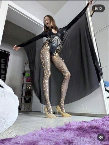 Full leaked Mrs crazy page private onlyfans photo