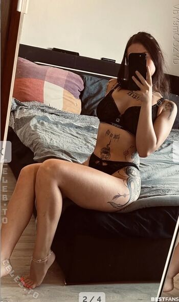 Full leaked Mrs lina private onlyfans photo